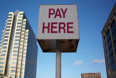 pay-here Zapłacić rachunek w imieniu innej osoby: kiedy jest potrzebne pełnomocnictwo?